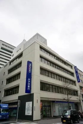 兜町ビルの外観