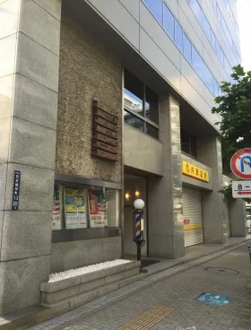 兜町偕成ビル本館の外観