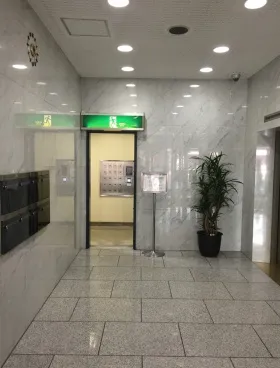 兜町偕成ビル本館の外観
