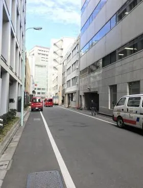 ニッセイ茅場町(旧白雪)ビルの外観