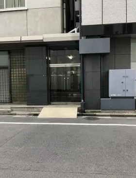 日本ビルディング別館の外観