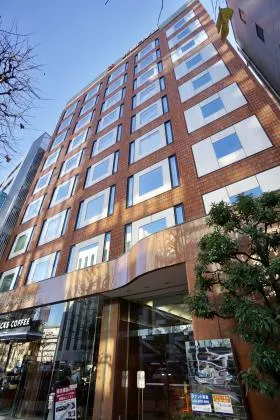 樋口本店ビルの外観