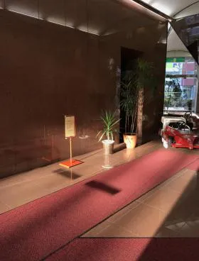 樋口本店ビルの外観