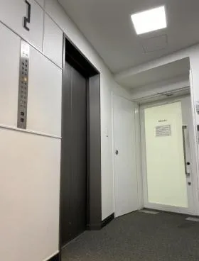 日本橋茅場町阪神ビルの外観