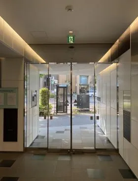 日本橋茅場町阪神ビルの外観