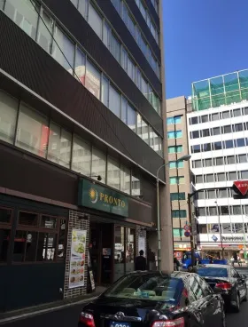 彩翠ビルの外観