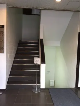 彩翠ビルの外観