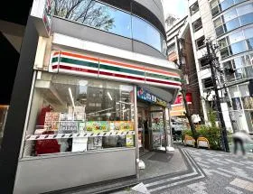 セブンイレブン