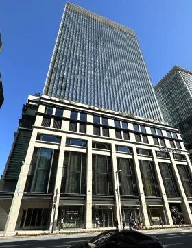 室町東三井ビルディングの外観