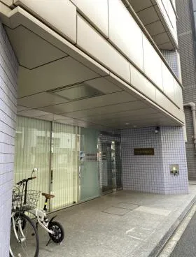 IW日本橋(共同新江戸橋)ビルの外観