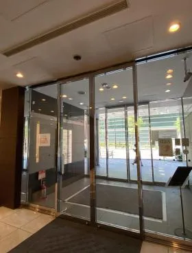 日通人形町ビルの外観