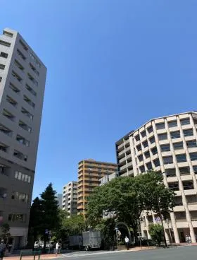 人形町アムフラットビルの外観