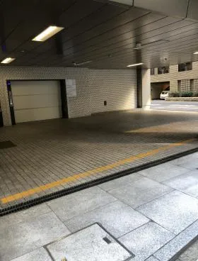丸文ダイヤビルの外観