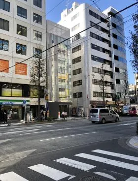 丸文ダイヤビルの外観