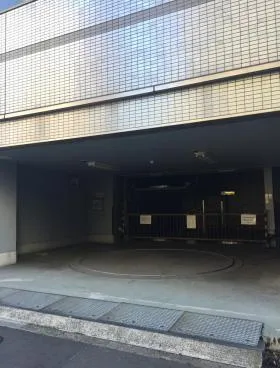 虎ノ門ES 旧)ブリヂストン虎ノ門ビルの外観
