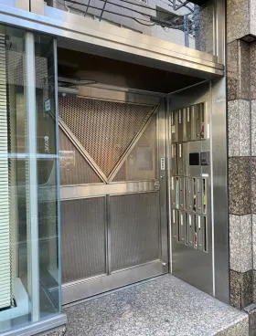 マツモトビルの外観