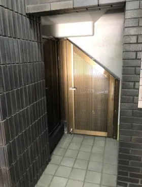 神谷町アネックス2号館ビルの外観