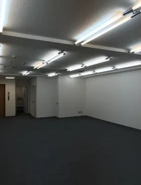 第2久ビルの外観