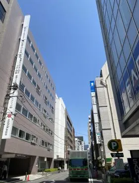 オリックス人形町ビルの外観