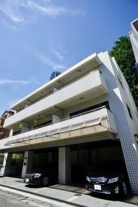 日産研会館の外観