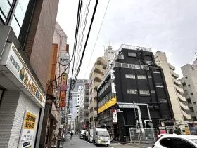 5東洋海事ビルの外観