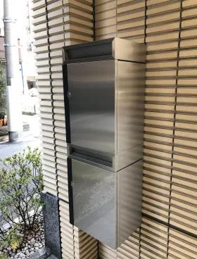 バド銀座東(旧秀和第3築地)ビルの外観