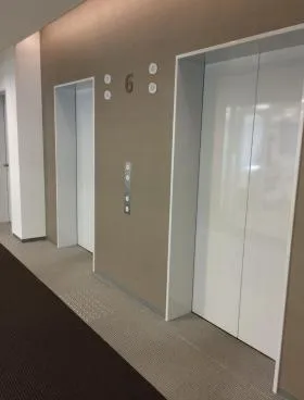 八重洲龍名館ビルの外観