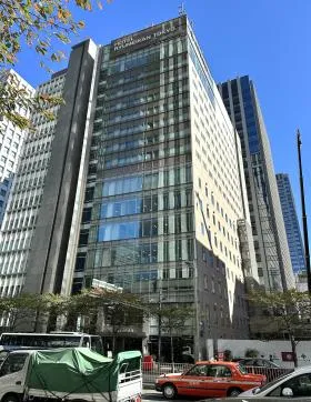 八重洲龍名館ビルの外観