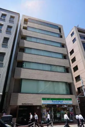 川辺ビルの外観