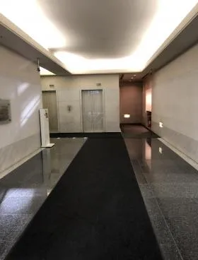 福岡ビルの外観