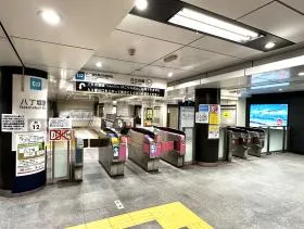 東京メトロ日比谷線「八丁堀駅」