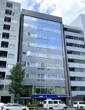 新橋MCVビルの外観