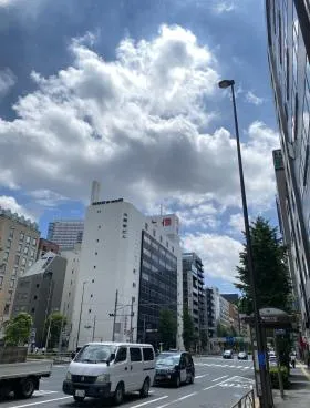 新橋MCVビルの外観