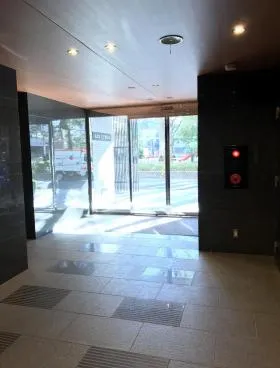 ACN八丁堀ビルの外観