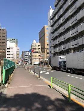 柏倉倉庫ビルの外観