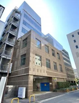 全国町村議員会館ビルの外観