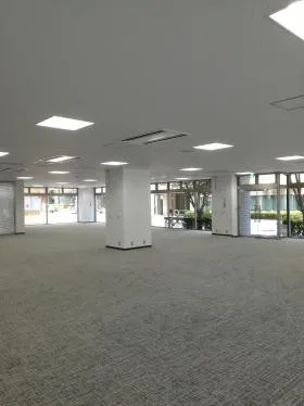 Daiwa猿楽町ビルの外観