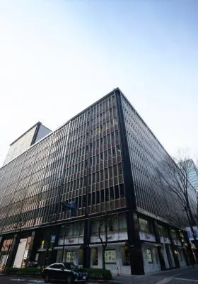 国際ビルの外観