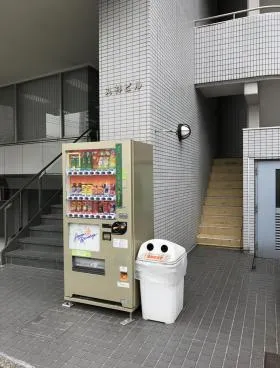丸神ビルの外観