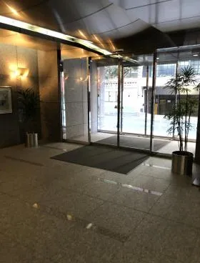 トラスティ麹町ビルの外観