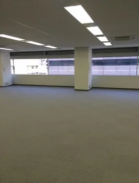 帝国書院ビルの外観