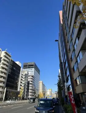 日本工築2号館ビルの外観
