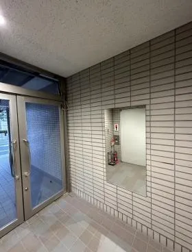 小松ビルの外観