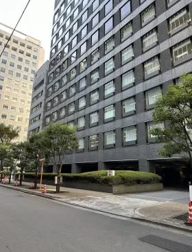一ツ橋センタービルの外観