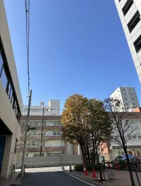 一ツ橋センタービルの外観