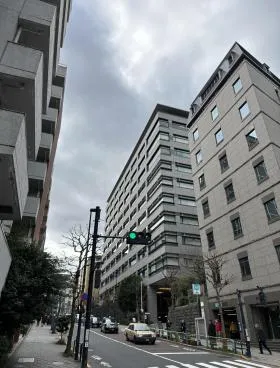 新半蔵門ビルの外観