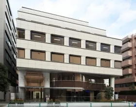 共同ビル(一番町)の外観
