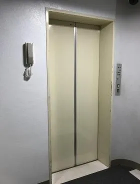アデックス一番町の外観