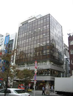 常泉ビルの外観