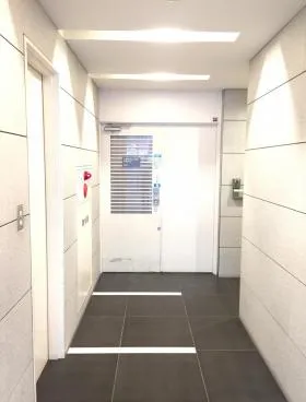 秋葉原三和東洋ビルの外観